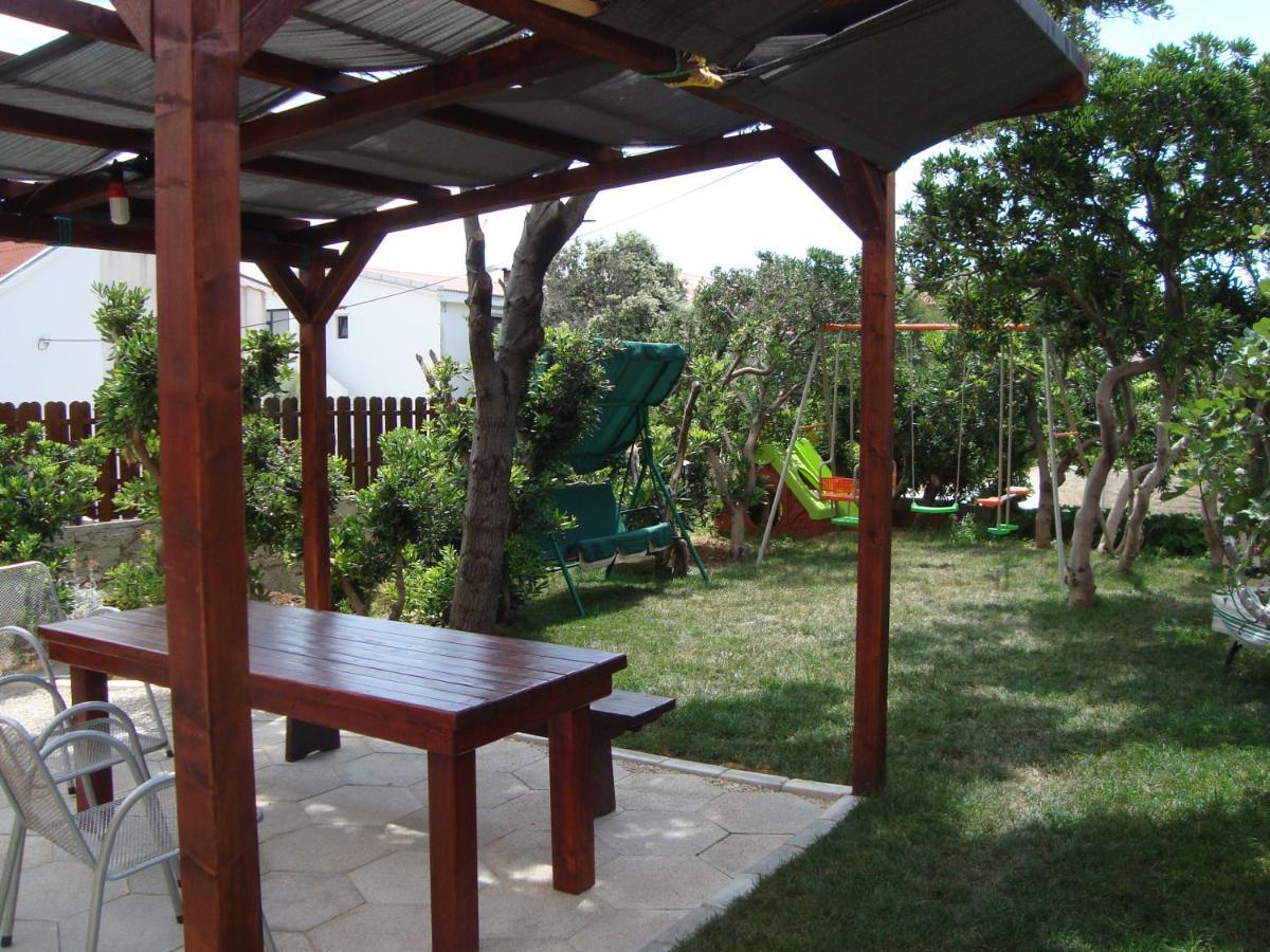 Rooms Villa Andreja Pag Town Buitenkant foto